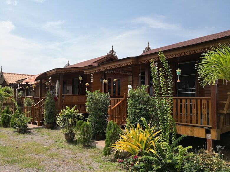 Hotel Baan Anoma & Resort Cha-am
