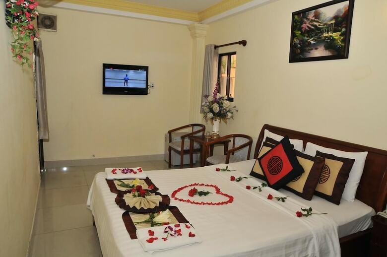 Hotel Reddoorz Plus @ Pham Ngu Lao 2