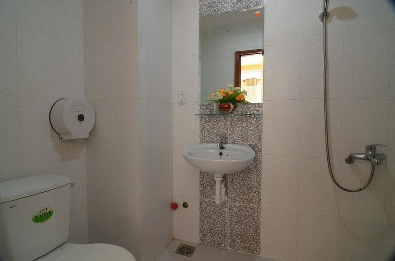 Hotel Reddoorz Plus @ Pham Ngu Lao 2