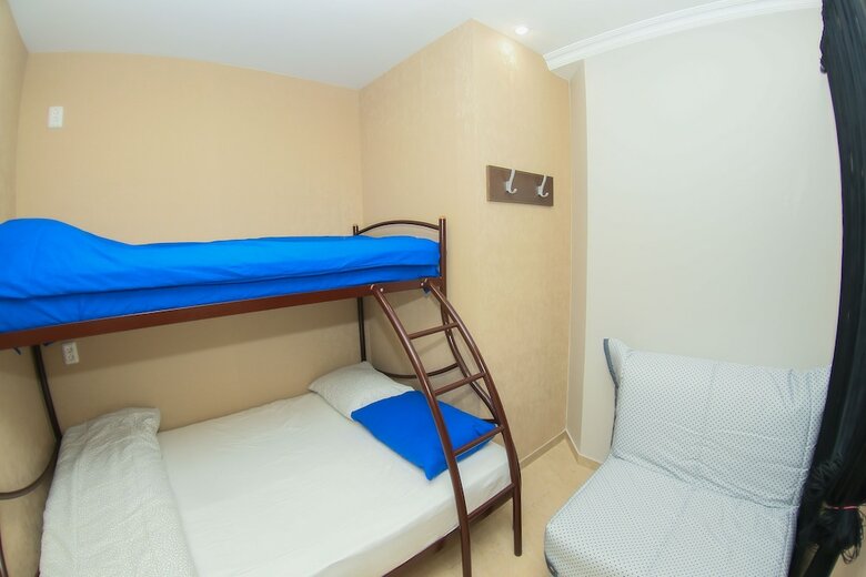 Hostal Kupe Capsule Hotel & Hostel