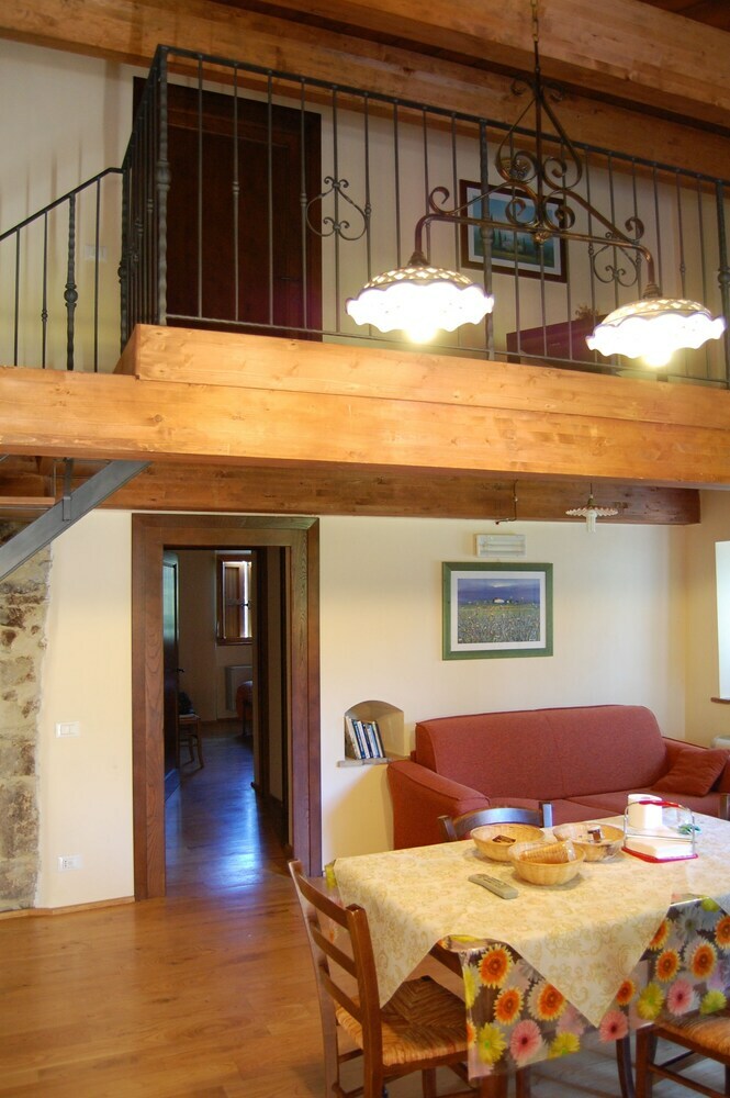 Agroturismo Borgo Del Senatore