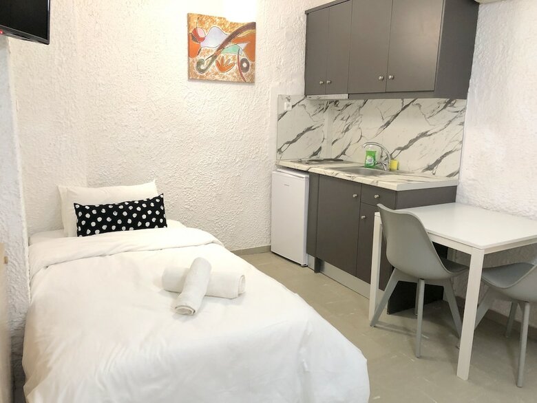 Katerina Apartments