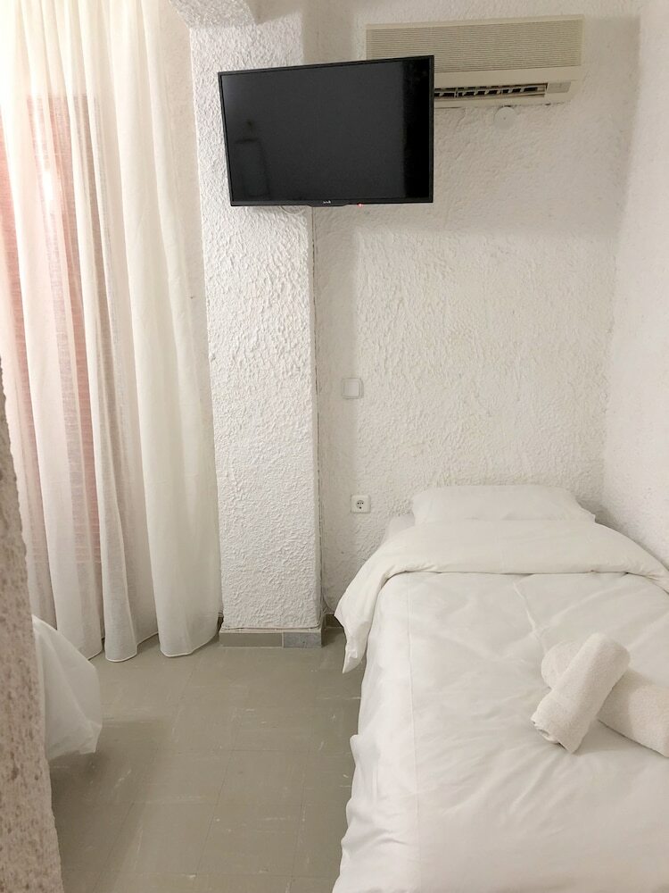 Katerina Apartments
