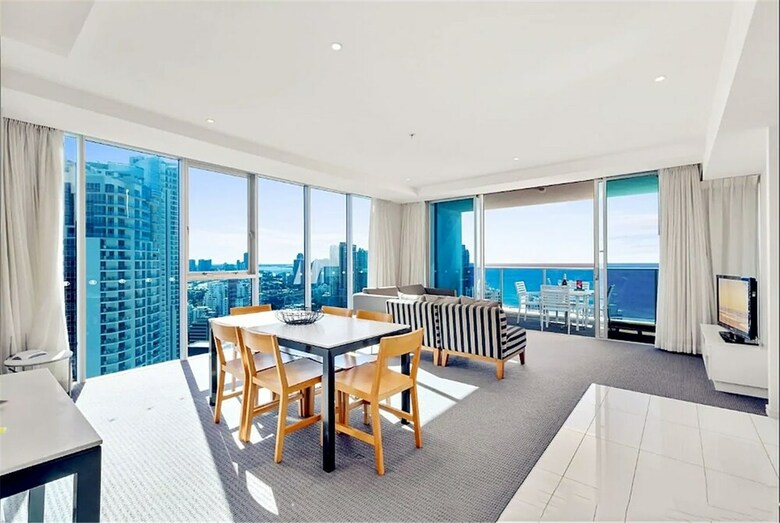 H Residence Apartments- Holiday Paradise