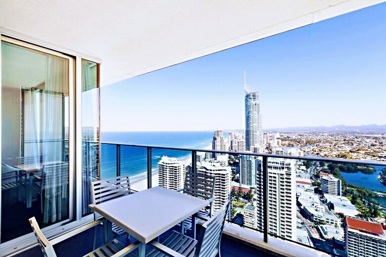 H Residence Apartments- Holiday Paradise