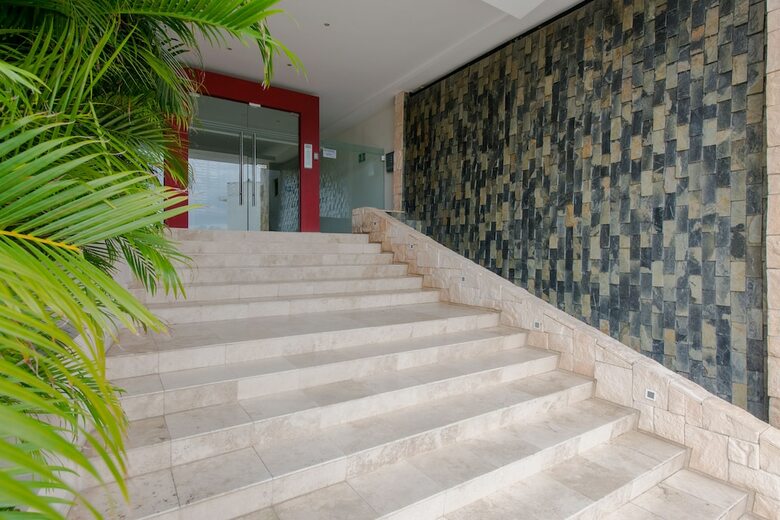 Apartamentos Horizonte By Playa District