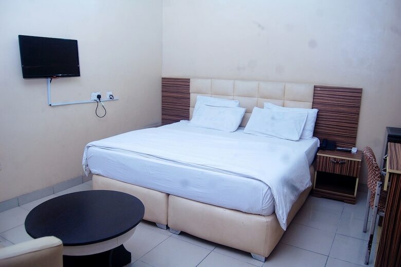 Oasis Green Garden Hotel
