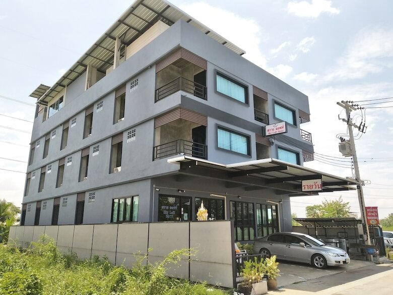 The Sky Loft Hotel
