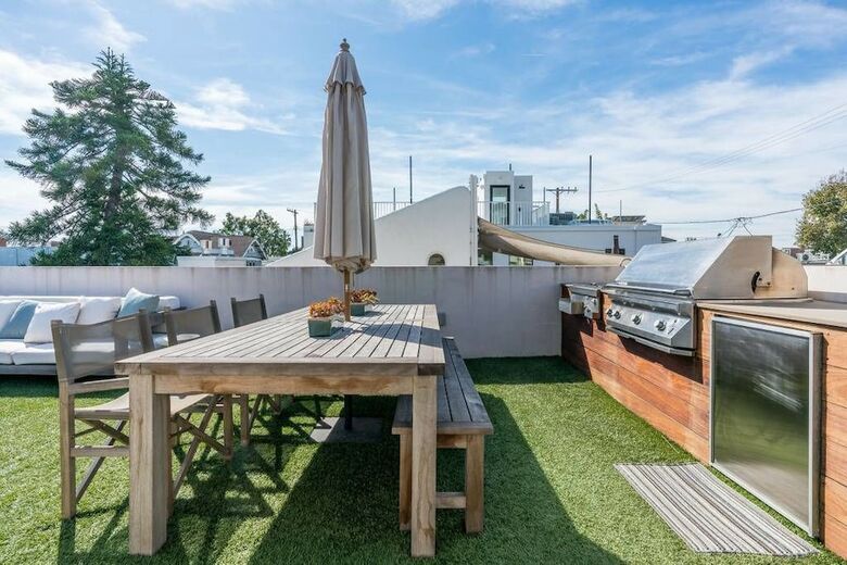 Villa New Architectural House Rooftop Deck 3bd