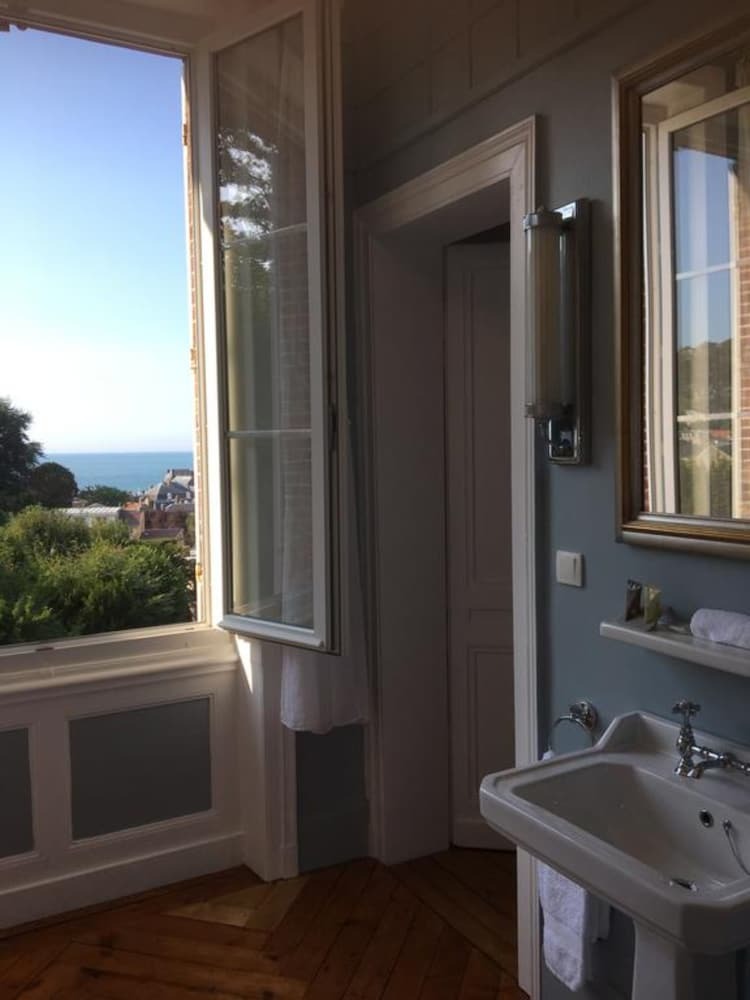 Bed & Breakfast Castel de La Terrasse