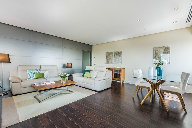 Home Club Torre Madrid Apartments