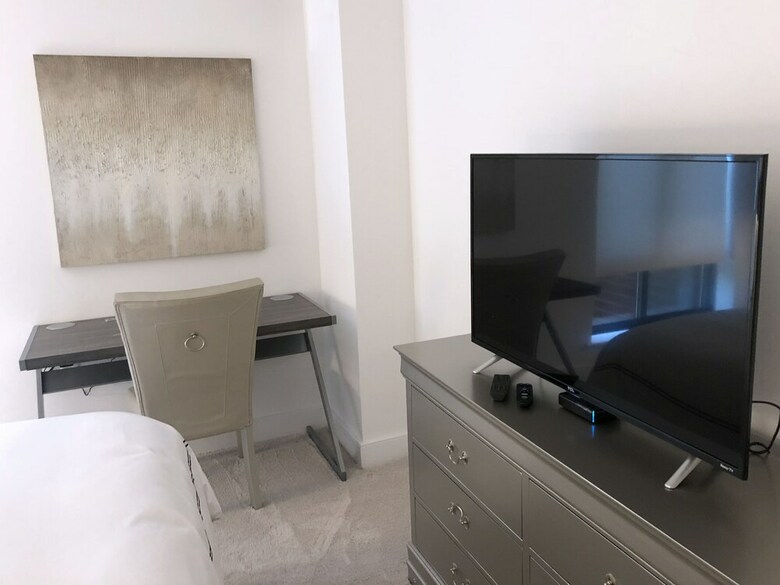 Exceptional Two Bedroom Apartment - Back Bay, Boston