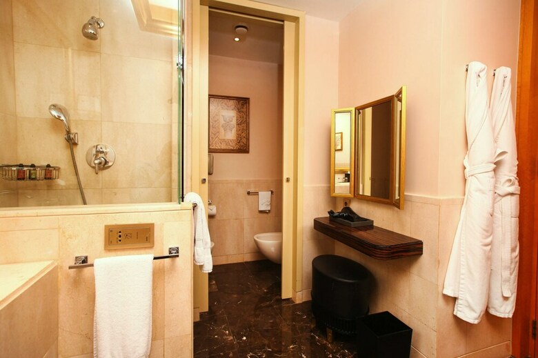 Four Seasons Hotel Beirut