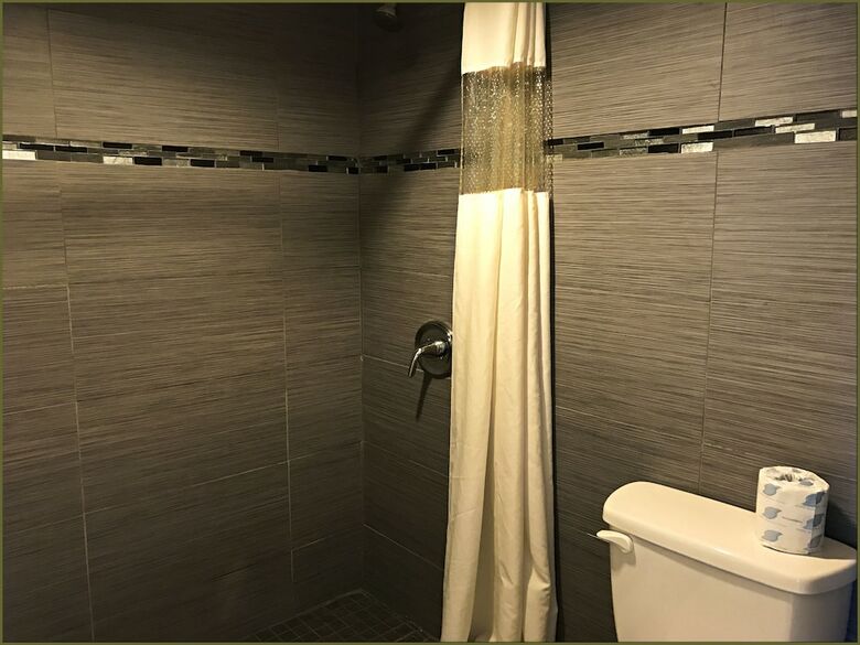 Motel Stay Inn And Suites