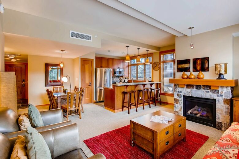 Capitol Peak Lodge By Snowmass Mountain Lodging