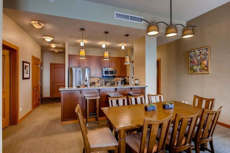 Capitol Peak Lodge By Snowmass Mountain Lodging