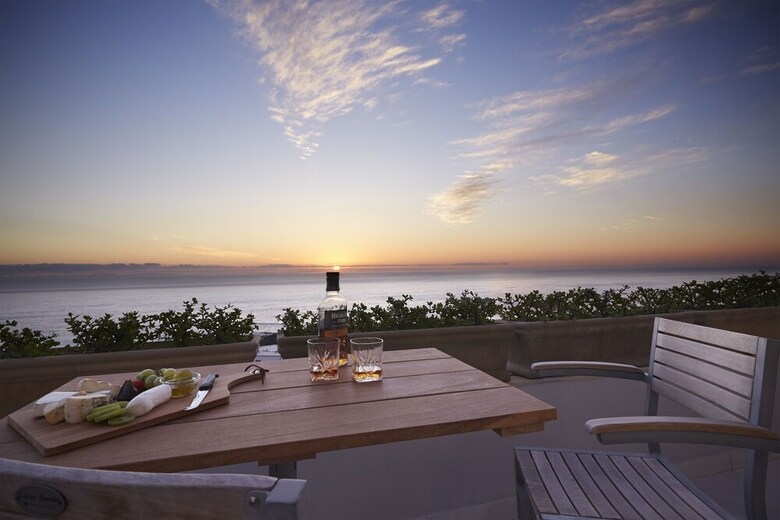 Hotel Ocean View House