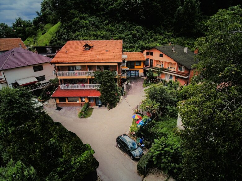 Hotel Guest House Pasha