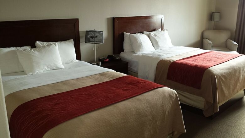 Hotel Baymont By Wyndham Columbus