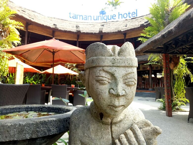 Bed & Breakfast Taman Unique Hotel