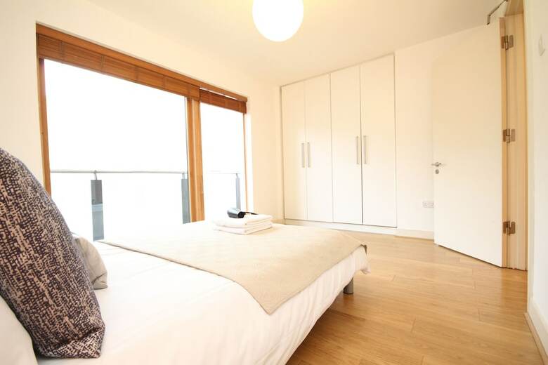 Grand Canal Square Luxury Apartment