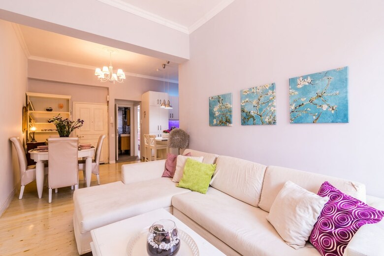 Koukounara Apartments Collection By Konnect
