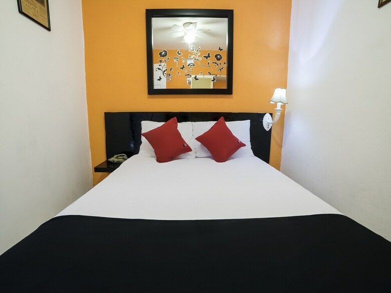 Hotel Casa de Familia San Crist�bal
