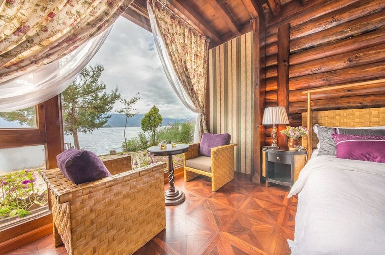 Hostal Lugu Lake Love Inn