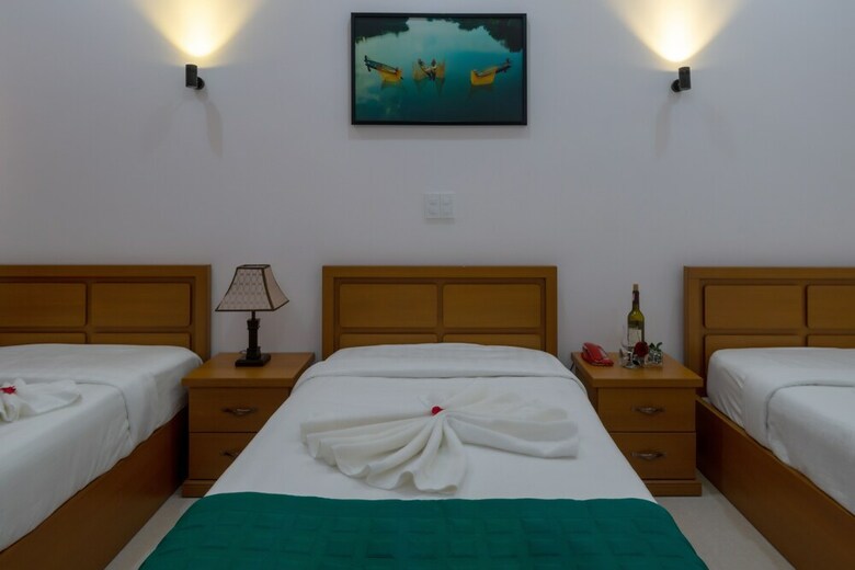 Hotel Ideal Villa And Hostel