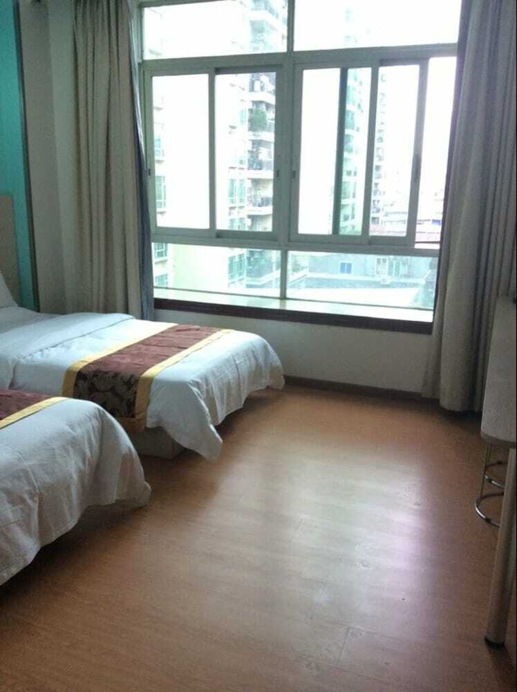 Donghua Hotel-guangzhou Exhibition Branch