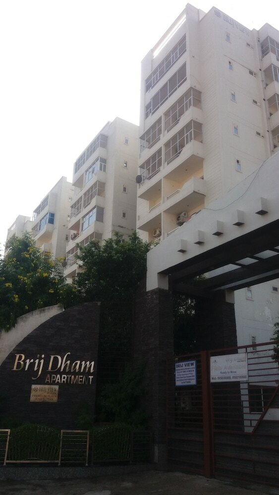 Hotel Brij View
