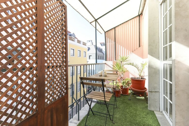 Apartamentos Principe Real Balcony By Homing