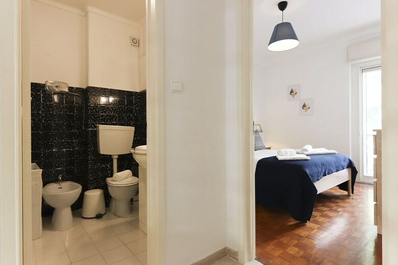 Apartamentos Principe Real Balcony By Homing