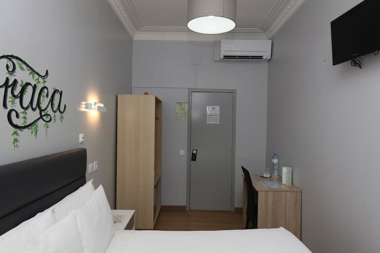 Hotel O El�trico Guesthouse