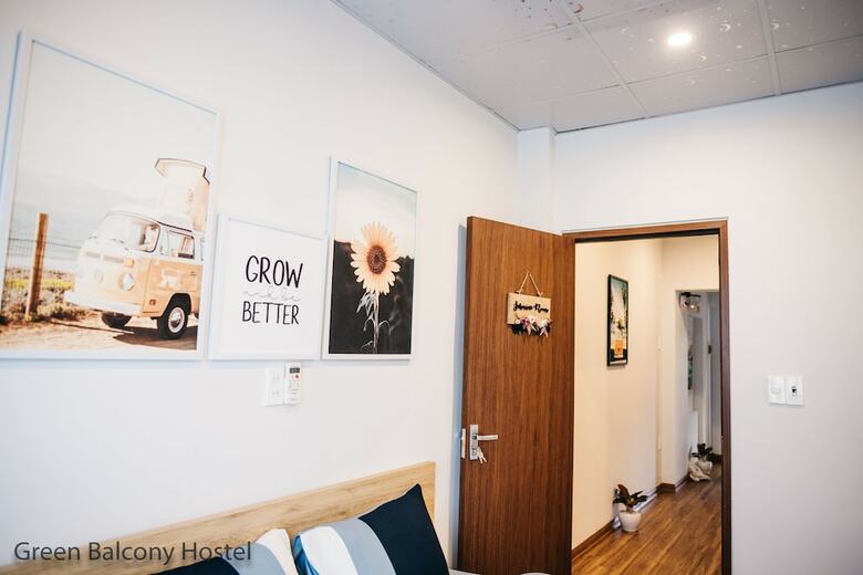 Hostal Green Balcony Hostel & Coffee