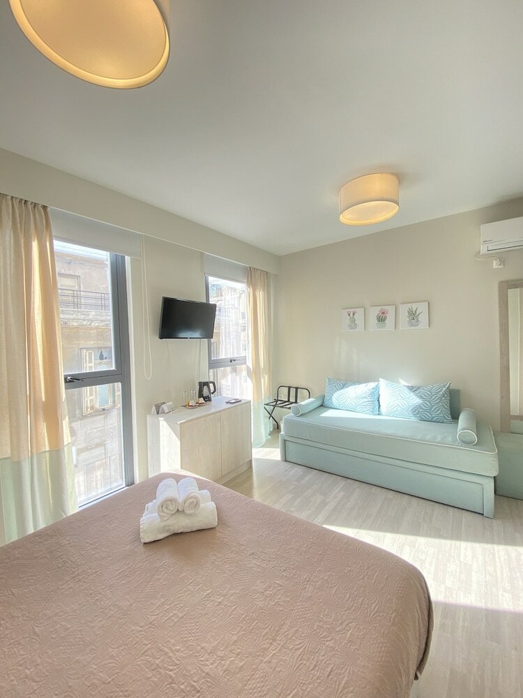 Hotel Tins Boutique Suites