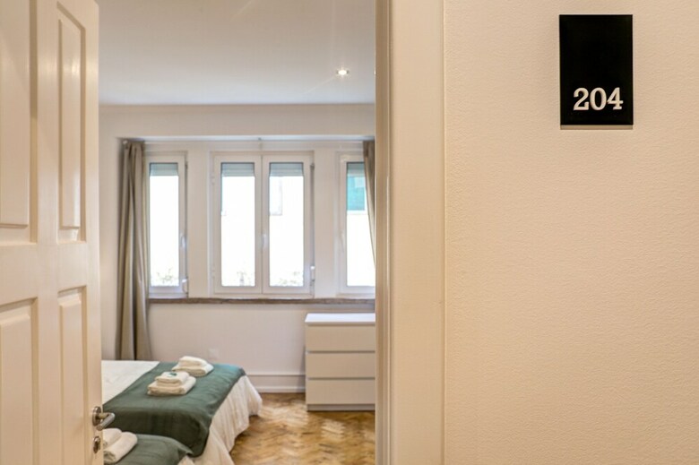 Hotel Home Out Rooms & Apartments
