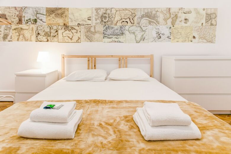 Hotel Home Out Rooms & Apartments