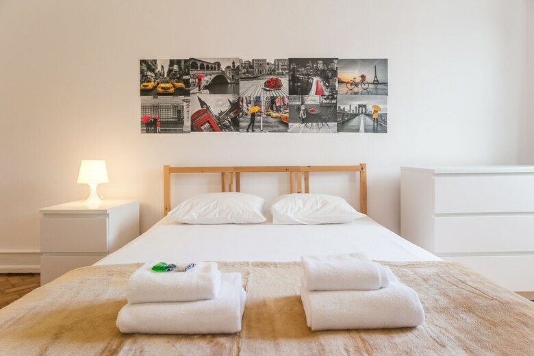 Hotel Home Out Rooms & Apartments