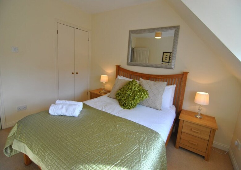 Apartamentos Alexandra Court 7