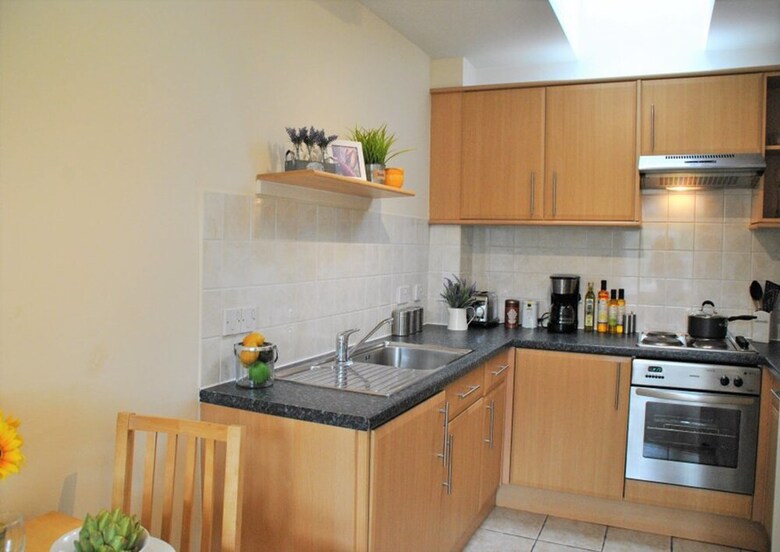 Apartamentos Alexandra Court 7