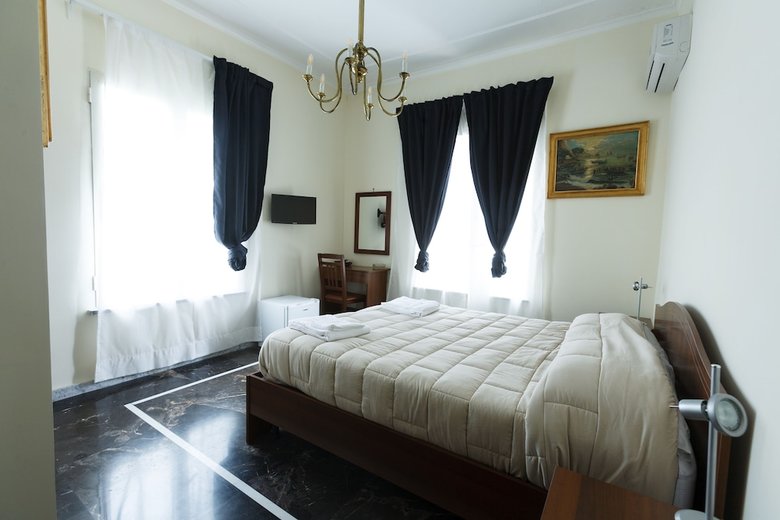 Villa Emilia - Near Flavian Amphitheater
