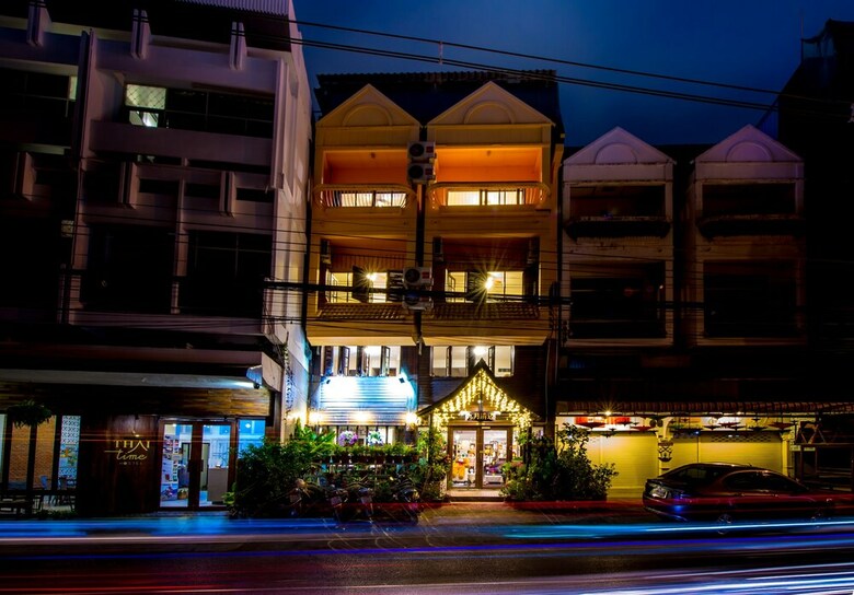 Hotel Relax At Wualai