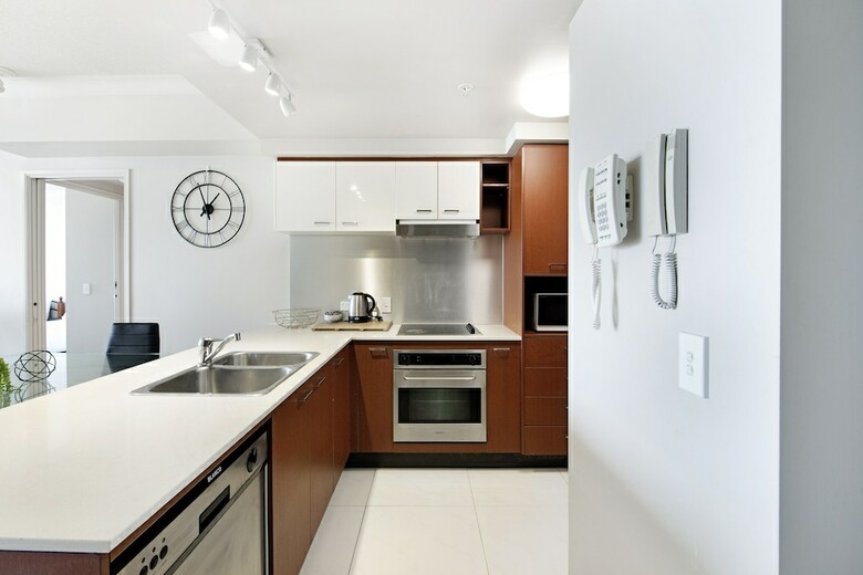 Chevron Renaissance 2 Bedroom Apartment