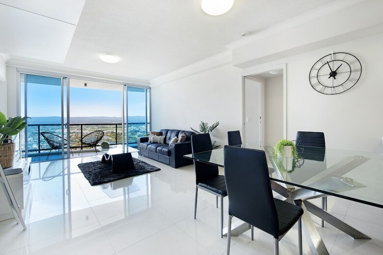 Chevron Renaissance 2 Bedroom Apartment
