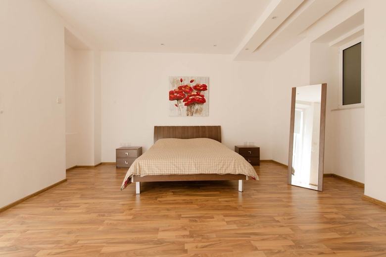 Charming Seafront Apartment, Perfect For Families