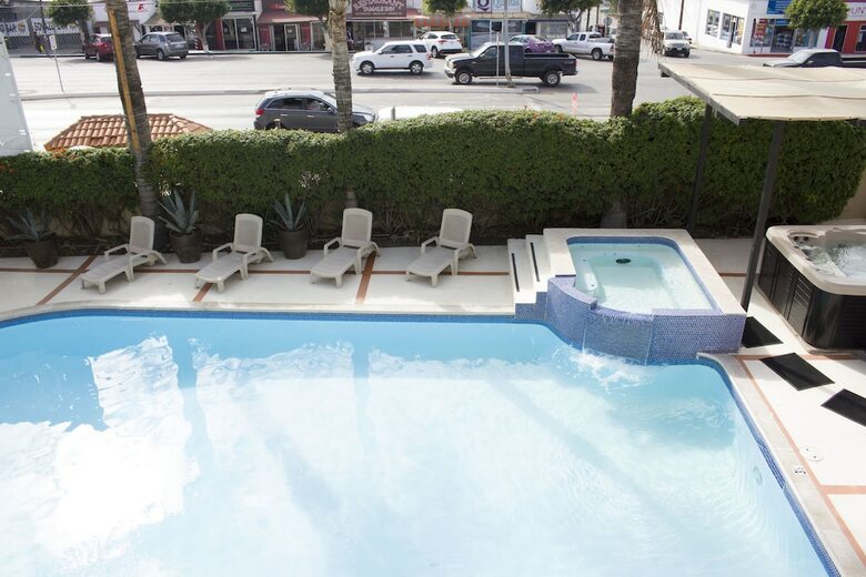 Hotel Del Mar Inn Rosarito