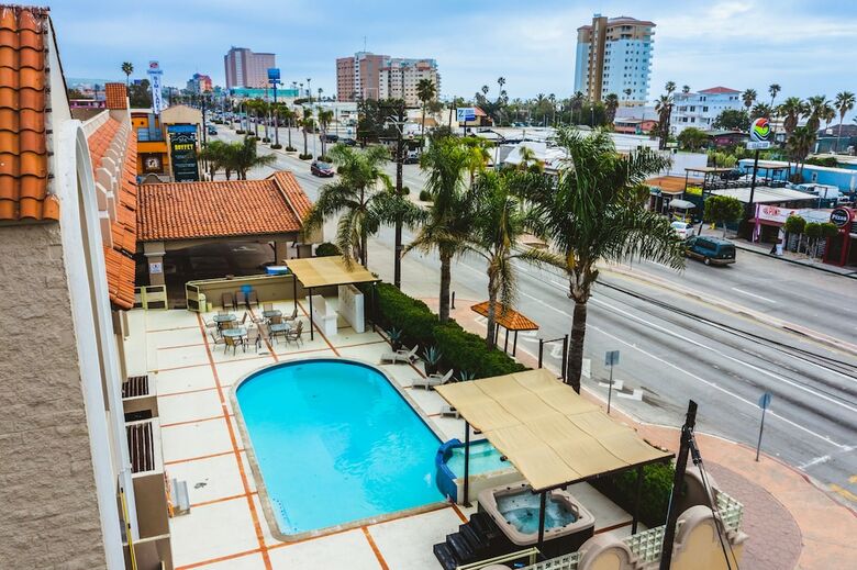 Hotel Del Mar Inn Rosarito