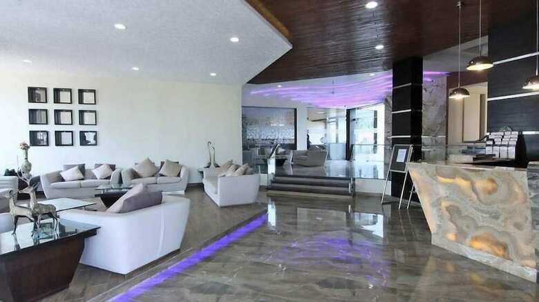 Hotel Patang Residency