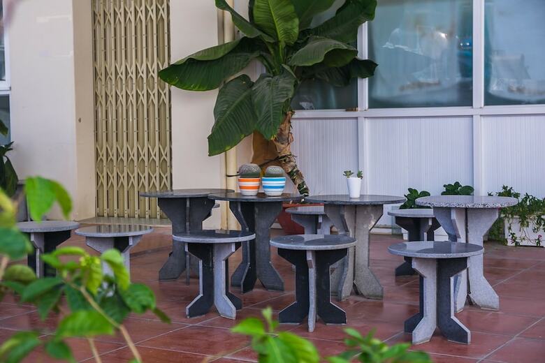 An Phu Gia Apartment & Hotel